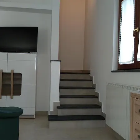 Seven * 트레카스타니